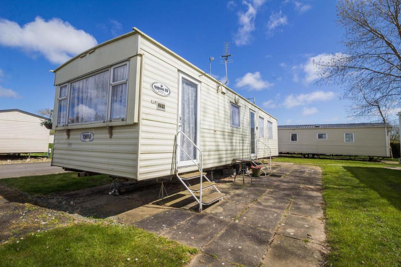 Great 8 Berth Caravan For Hire At Southview Holiday Park In Skegness Ref 33025E Eksteriør billede